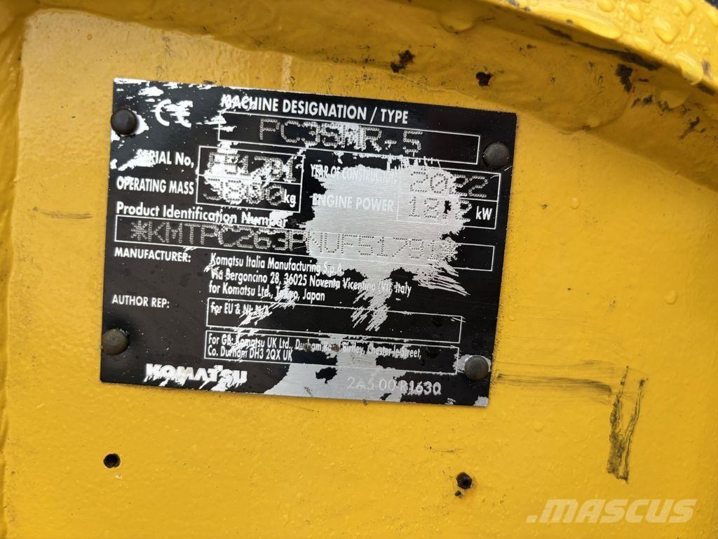 Komatsu PC35 حفارات صغيرة أقل من 7 طن (حفارات صغيرة)