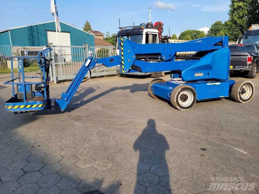 JLG E 450 AJ رافعات سلة مفصلية
