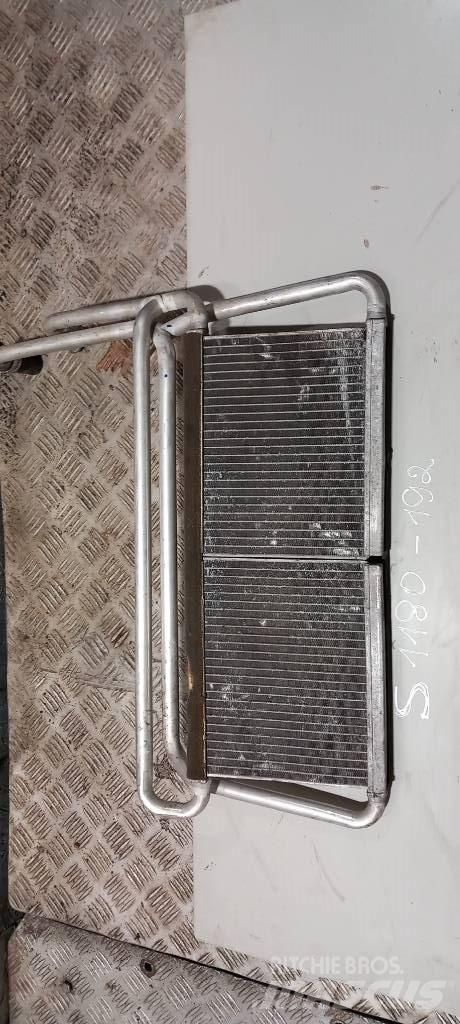Scania P 360 1772717 مشعات