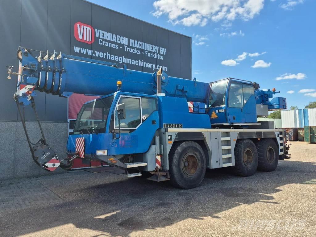 Liebherr ltm1055/1 رافعات صالحة لكل أنواع الطرق