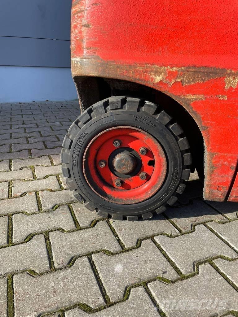 Linde E 16 P شاحنات ذات رافعات شوكية تعمل بالكهرباء