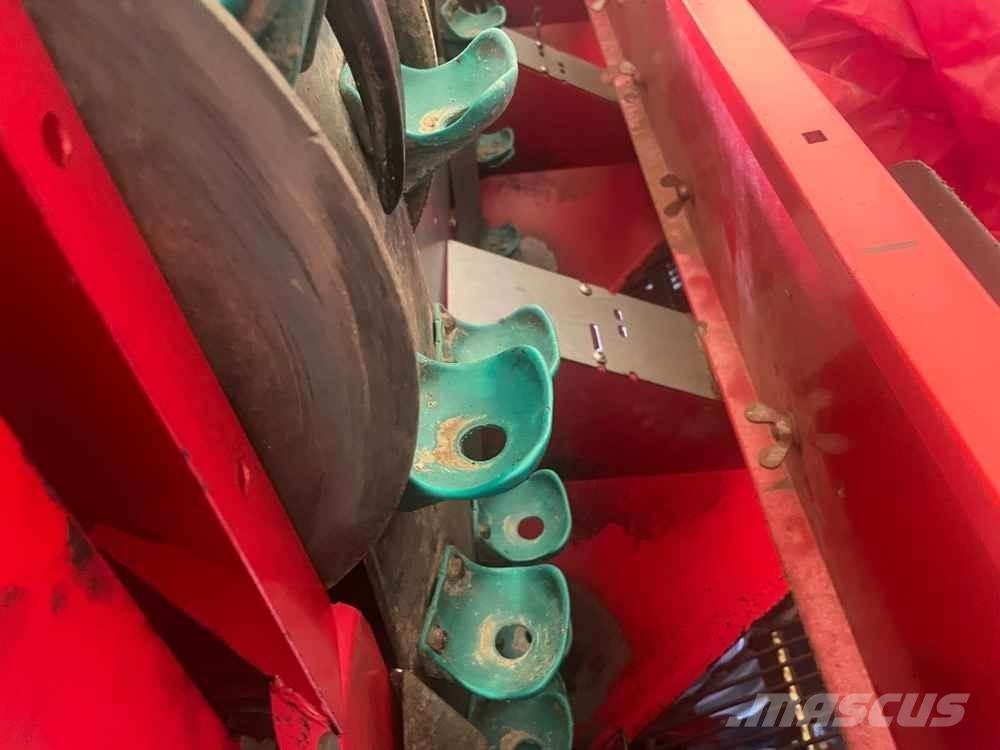 Grimme GL 410 معدات زراعة البطاطس