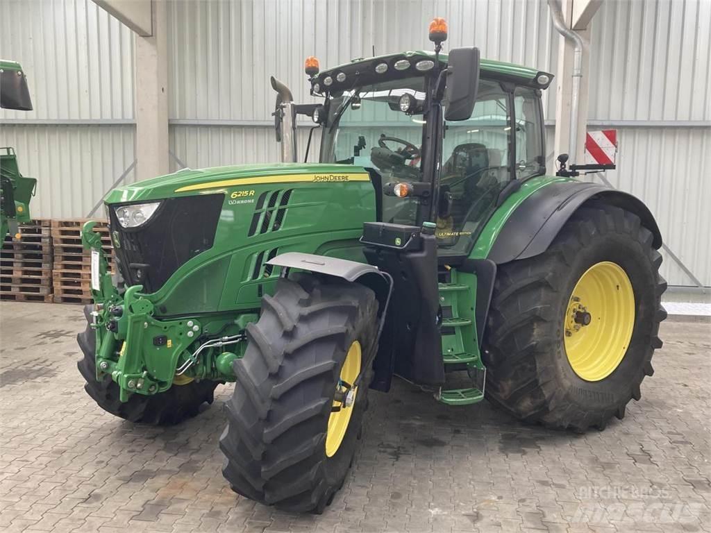 John Deere 6215R الجرارات