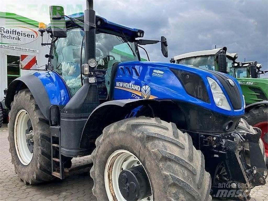New Holland t7.250 الجرارات