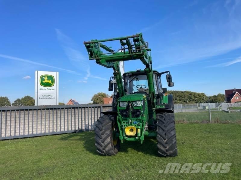 John Deere 6130M الجرارات