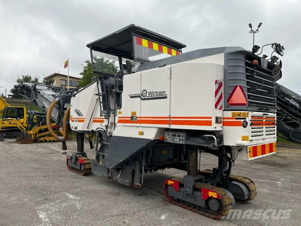 Wirtgen W200i ماكينات الكشط البارد للأسفلت
