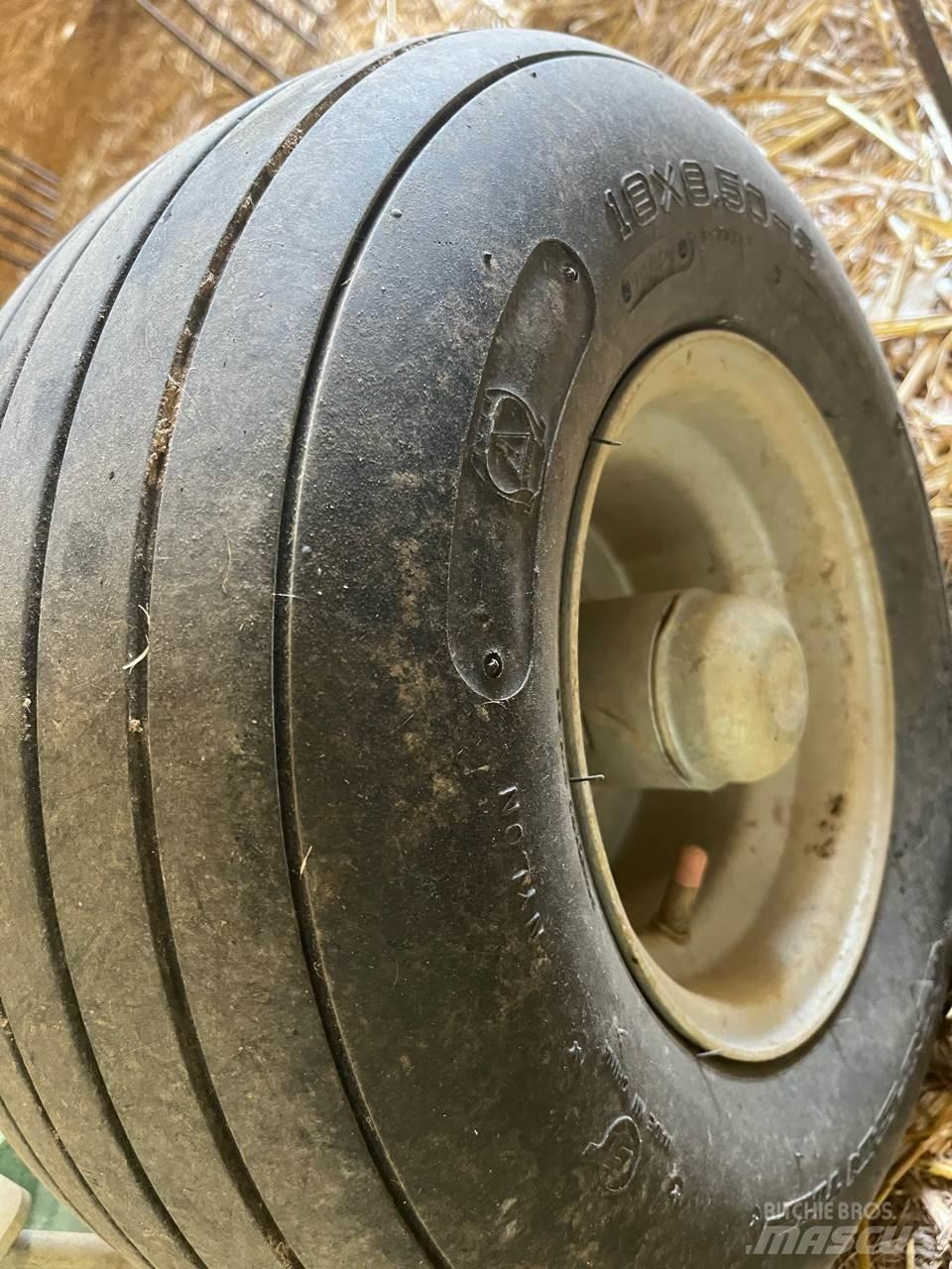 Krone 710/26T محشات