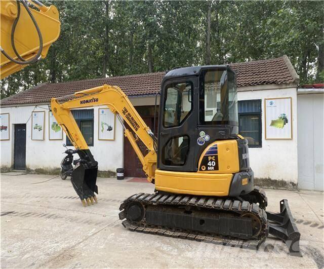 Komatsu Komatsu PC40 حفارات زحافة