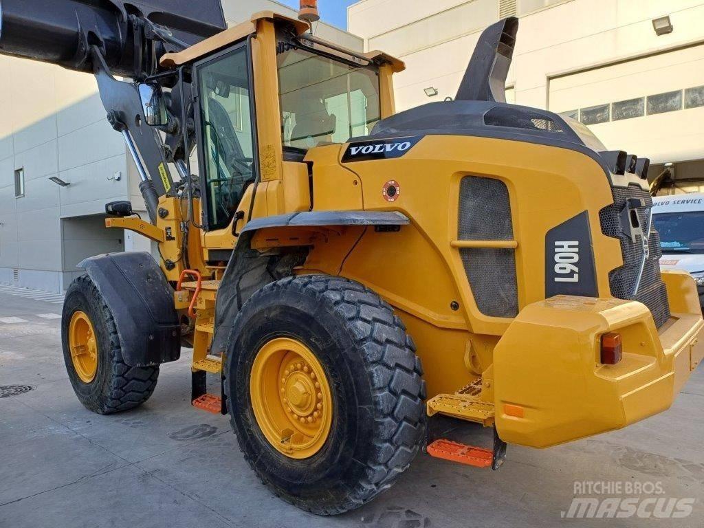 Volvo L 90 H لوادر بعجل