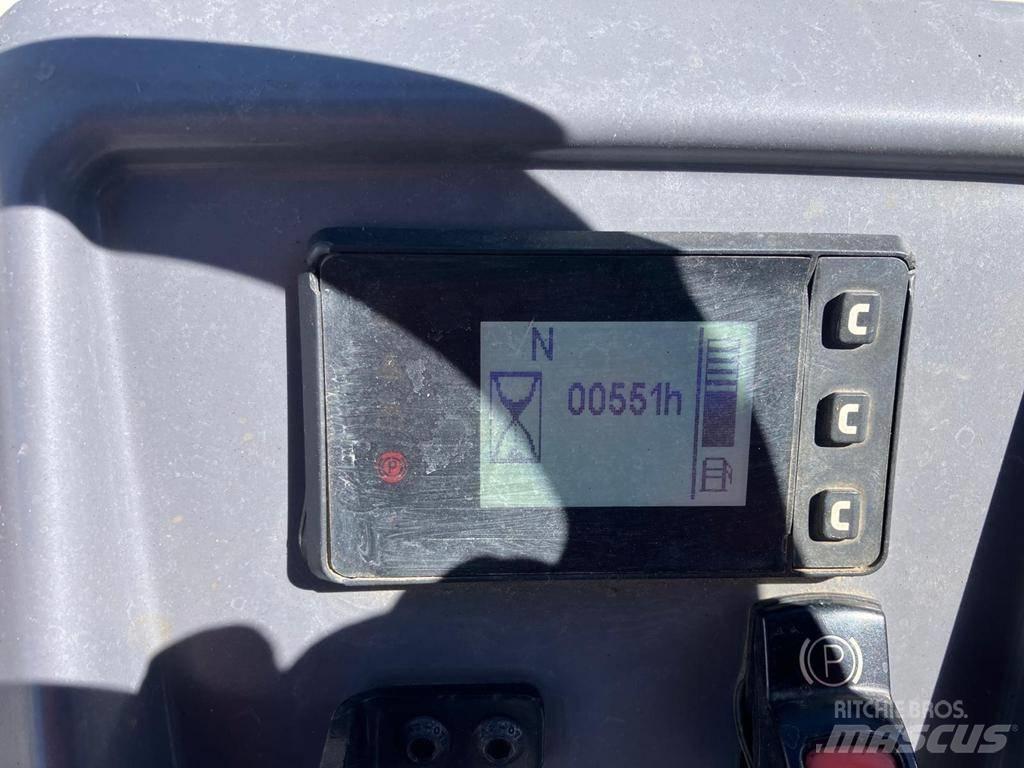 Dynapac CC 1400 VI مداحل ثنائية الاسطوانة
