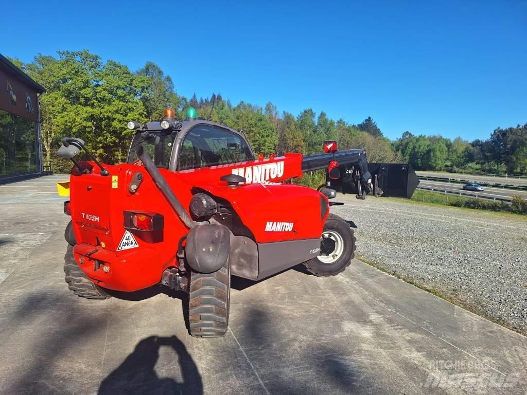 Manitou T 625H معدات مناولة لأغراض الزراعة