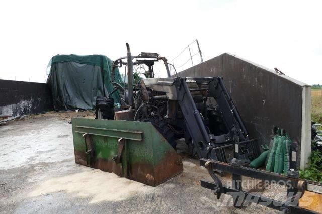 CASE 160 Puma 2013r الجرارات
