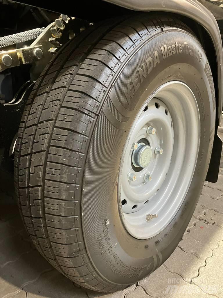 Böcker AHK 30e KS رافعات أخرى