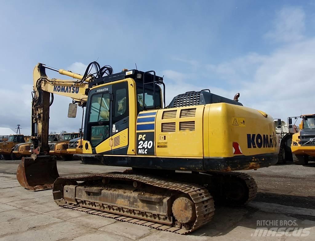 Komatsu PC 240 LC-10 حفارات زحافة