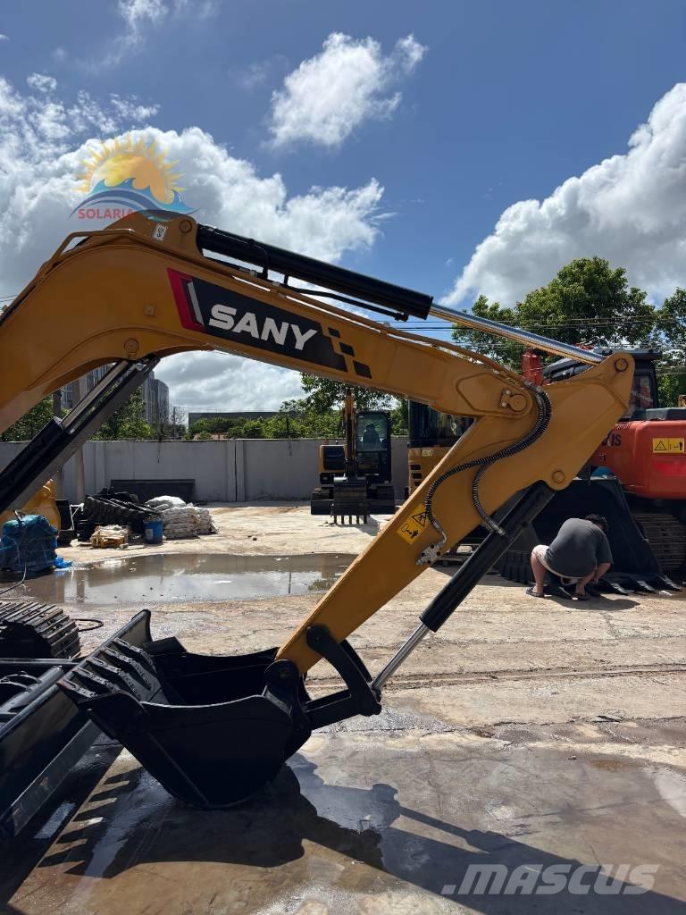 Sany SY 60 C حفارات زحافة