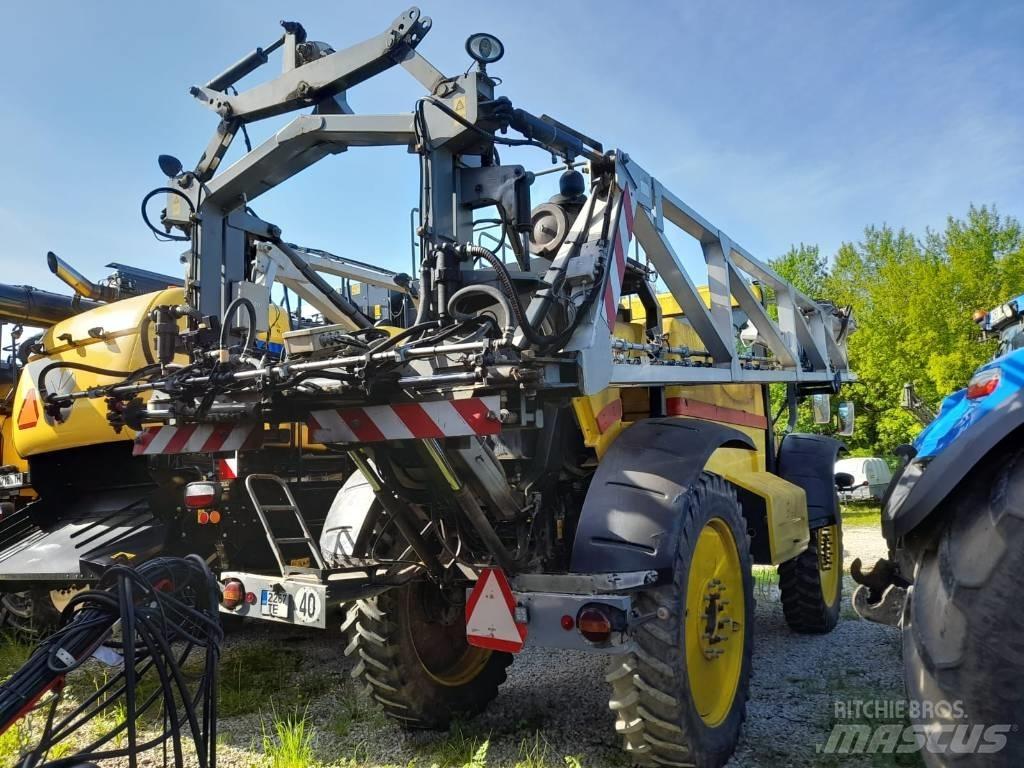 Artec F40 رشاشات ذاتية الحركة