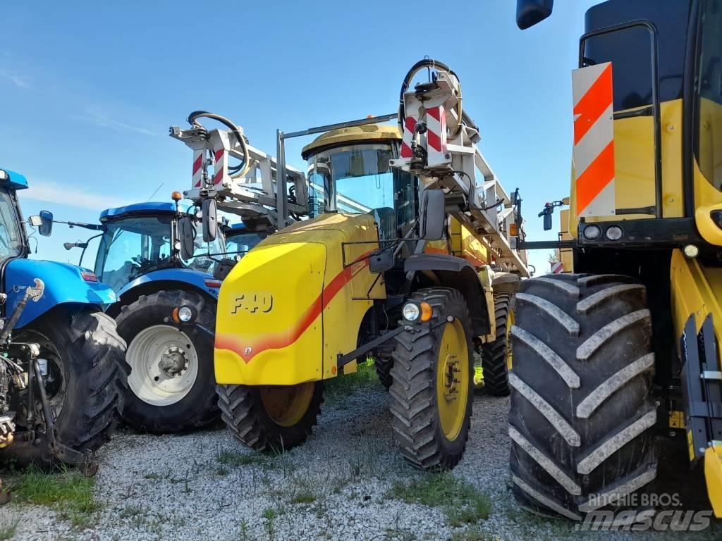Artec F40 رشاشات ذاتية الحركة