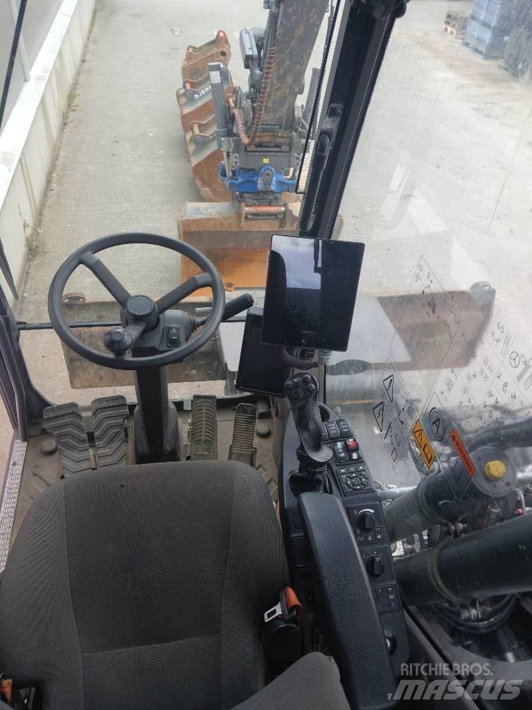 Volvo EWR150E حفارات بعجل