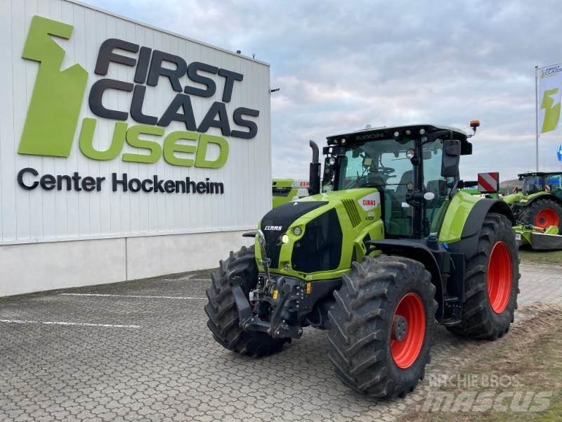 CLAAS AXION 870 الجرارات
