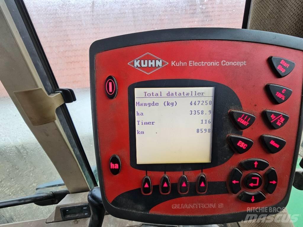 Kuhn Venta LC 4000 مثاقيب مدمجة