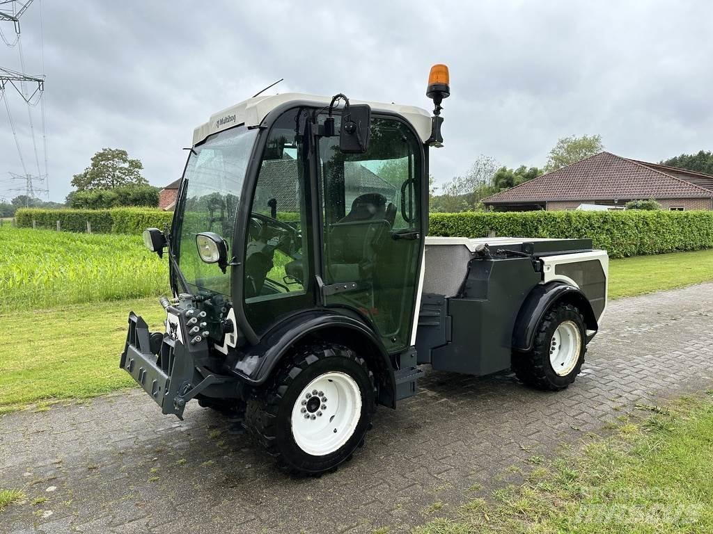 Multihog MX-75 الجرارات