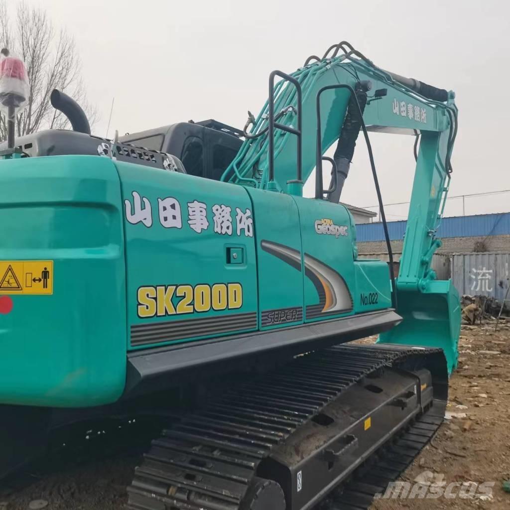 Kobelco SK 200 D حفارات زحافة