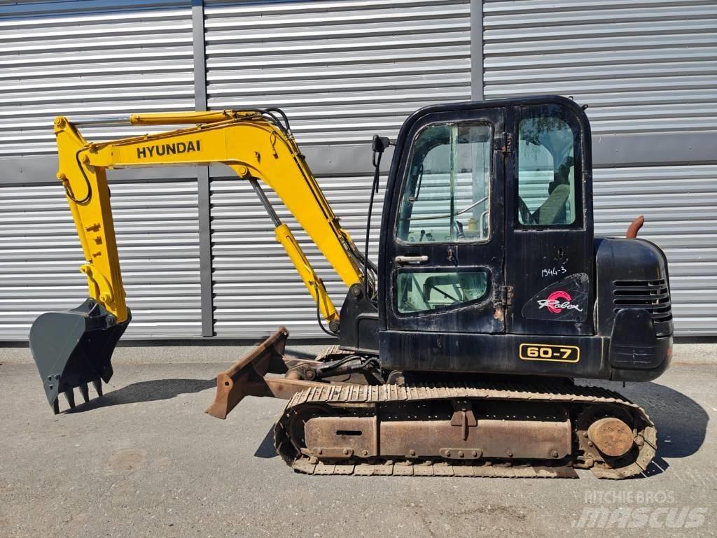 Hyundai R 60-7 حفارات صغيرة أقل من 7 طن (حفارات صغيرة)