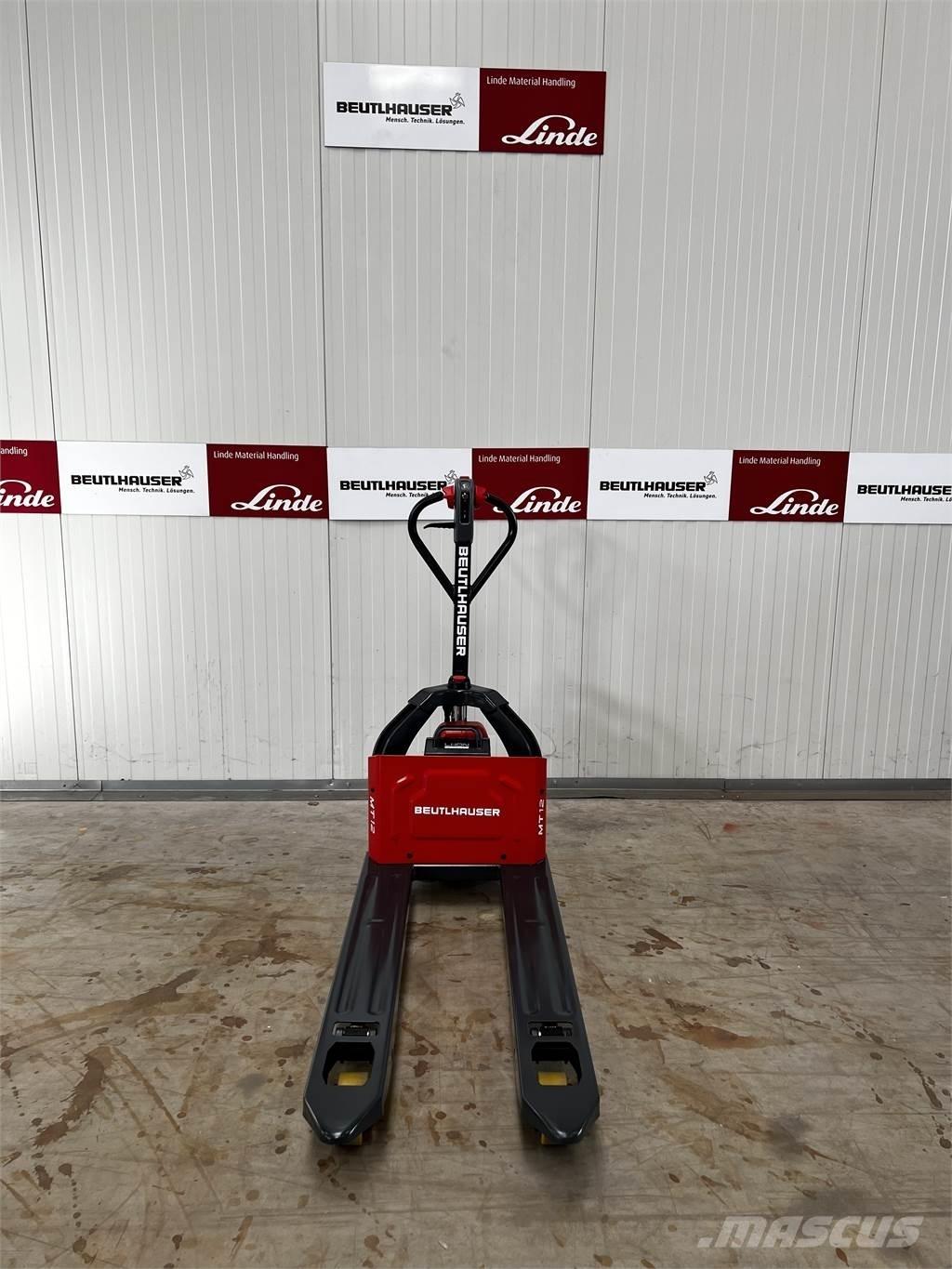 Linde MT12 معدات التكديس الجوالة