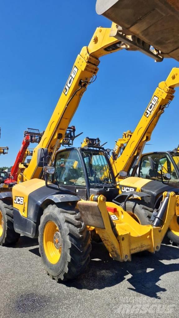 JCB 533-105 مناولات متداخلة