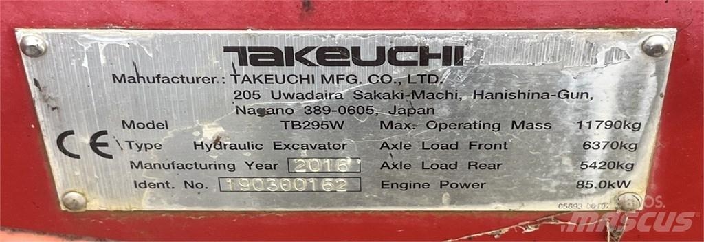 Takeuchi TB 295 W حفارات بعجل