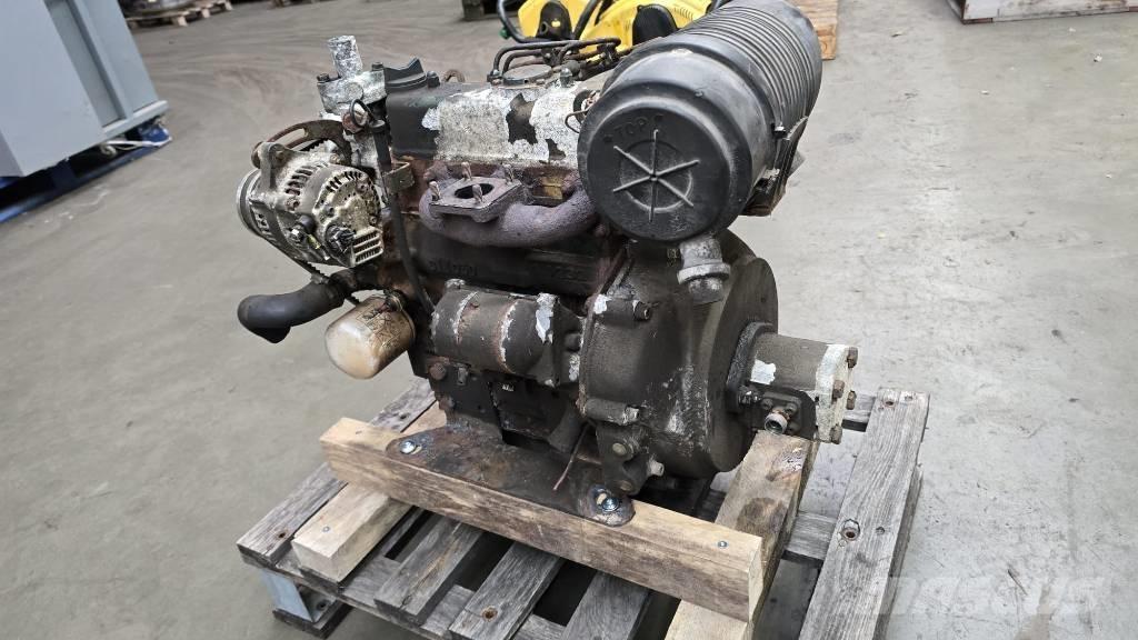 Kubota D1105 محركات