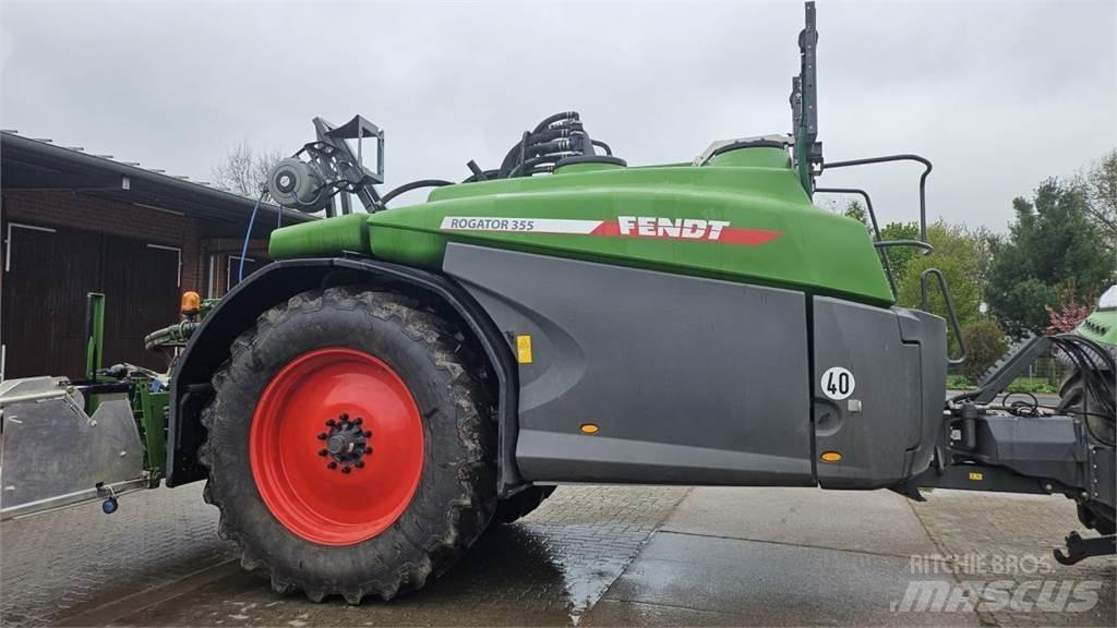 Fendt Rogator 355 الرشاشات