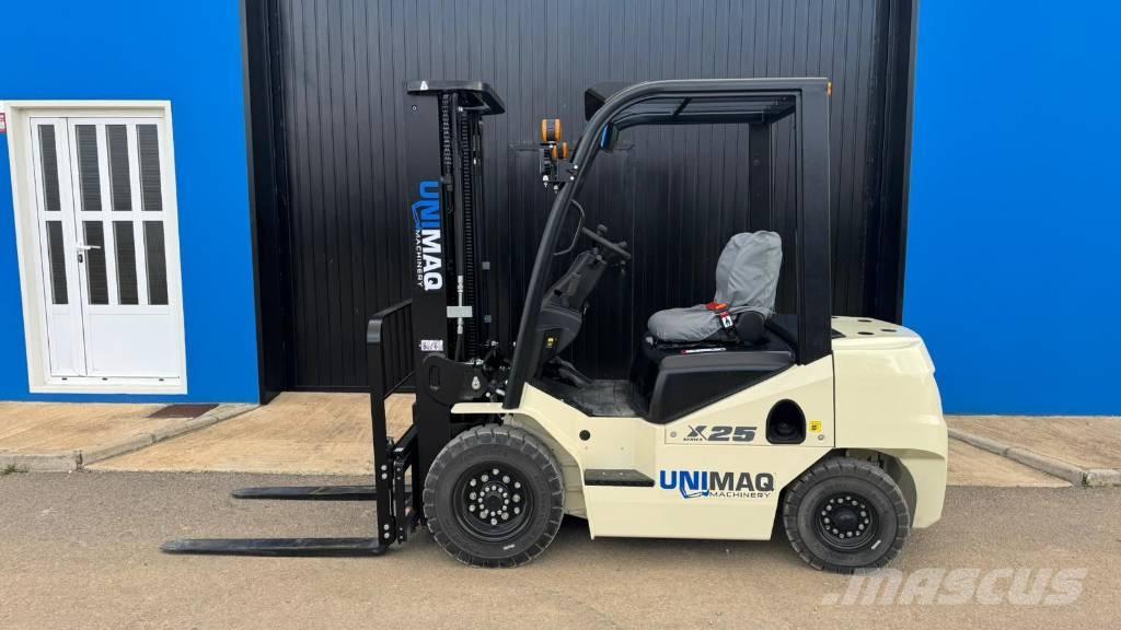 UNIMAQ FD25 شاحنات الديزل