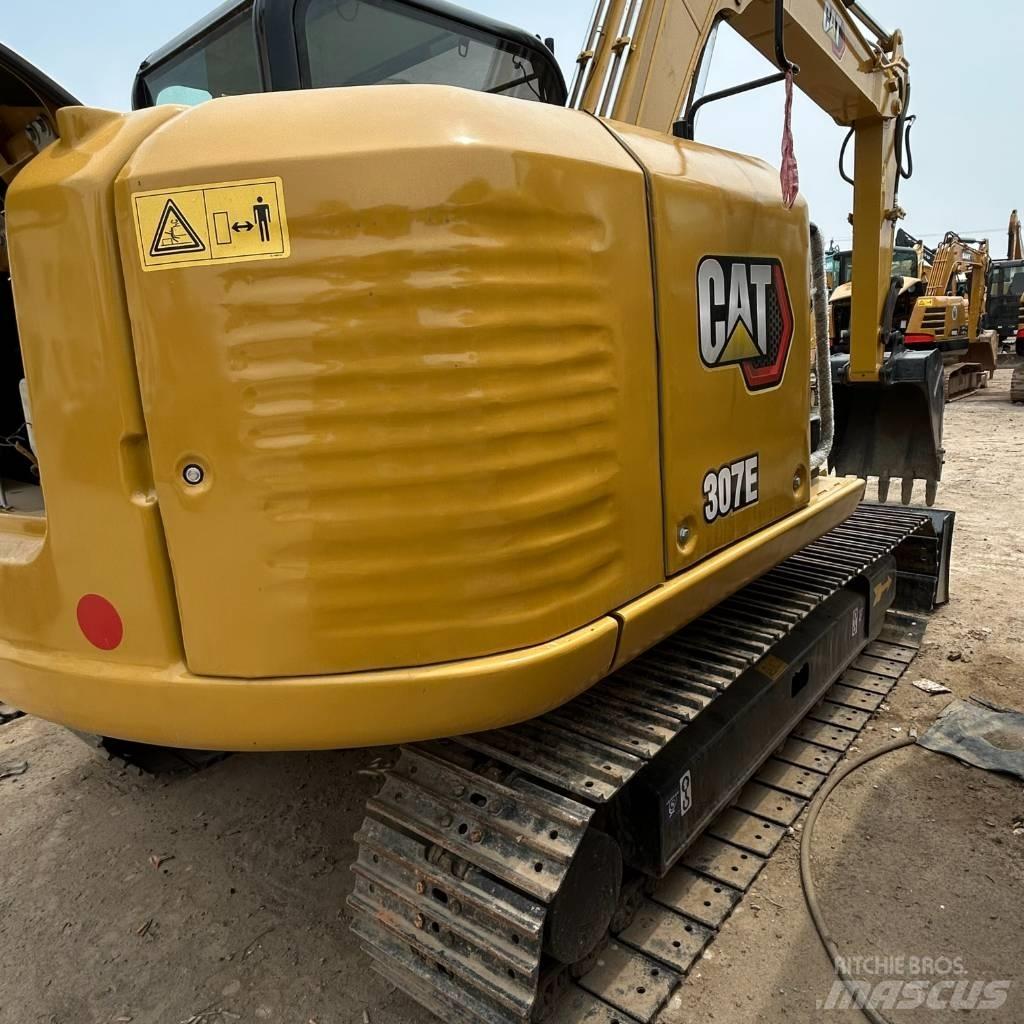 CAT 307E حفارات زحافة
