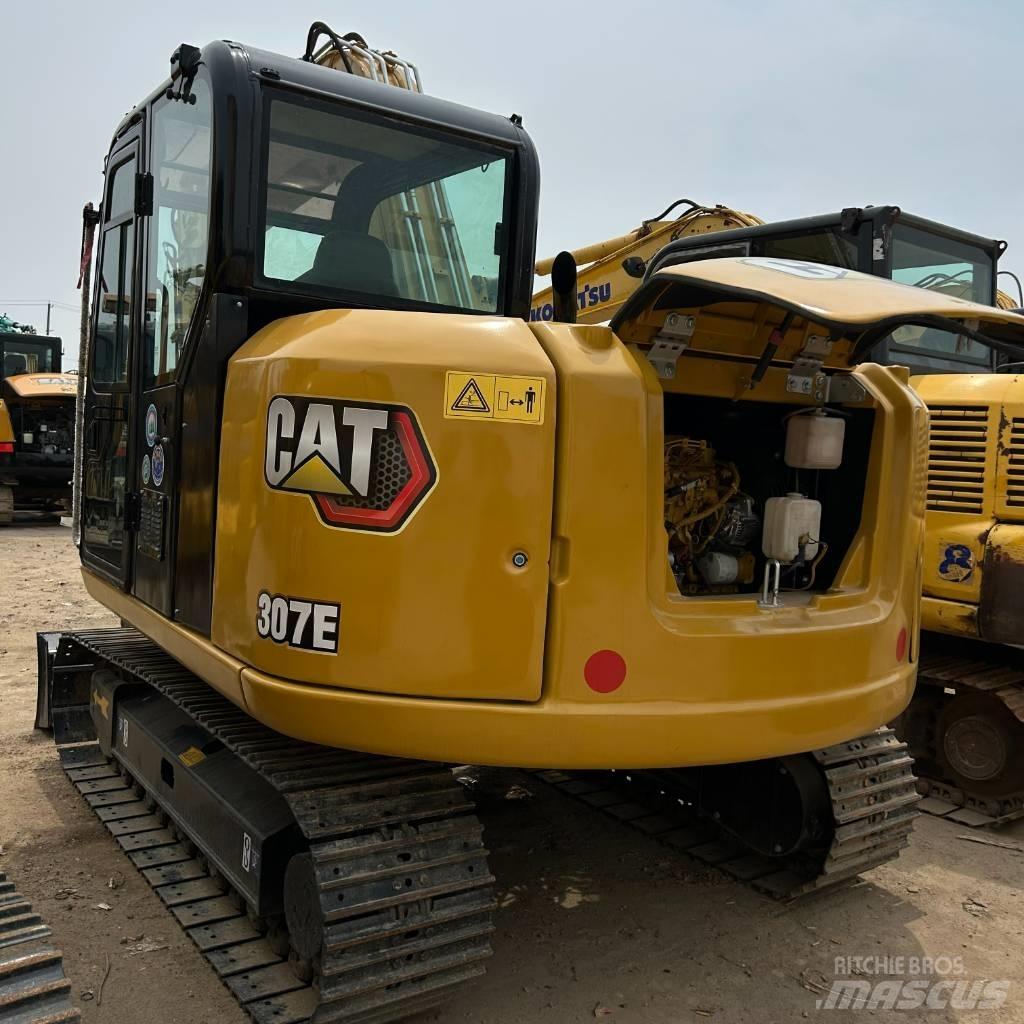 CAT 307E حفارات زحافة