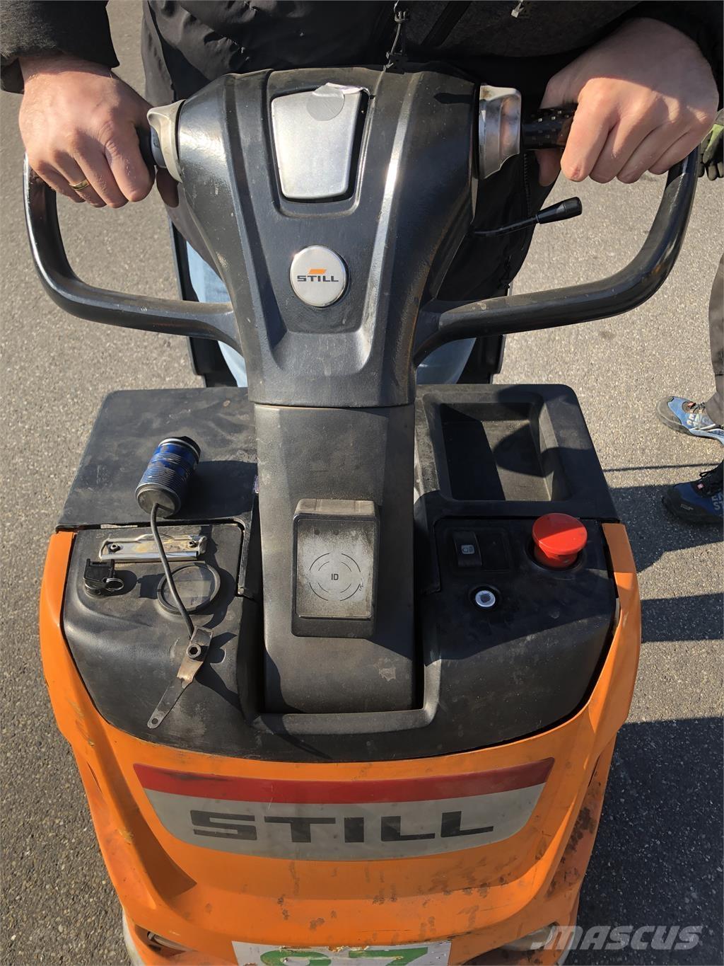 Still LTX20 شاحنة قاطرة