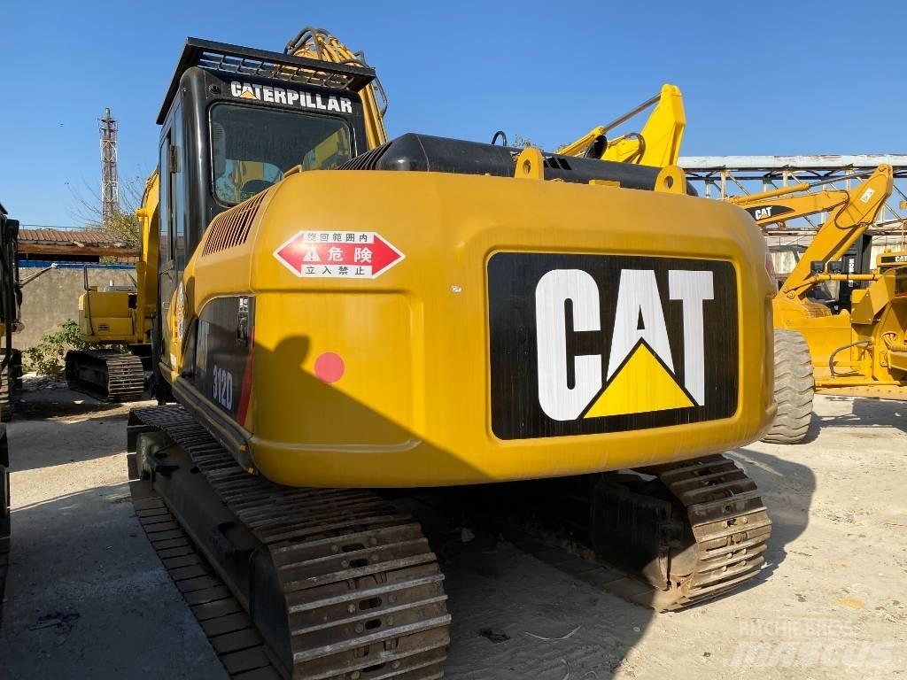 CAT 312 D حفارات زحافة