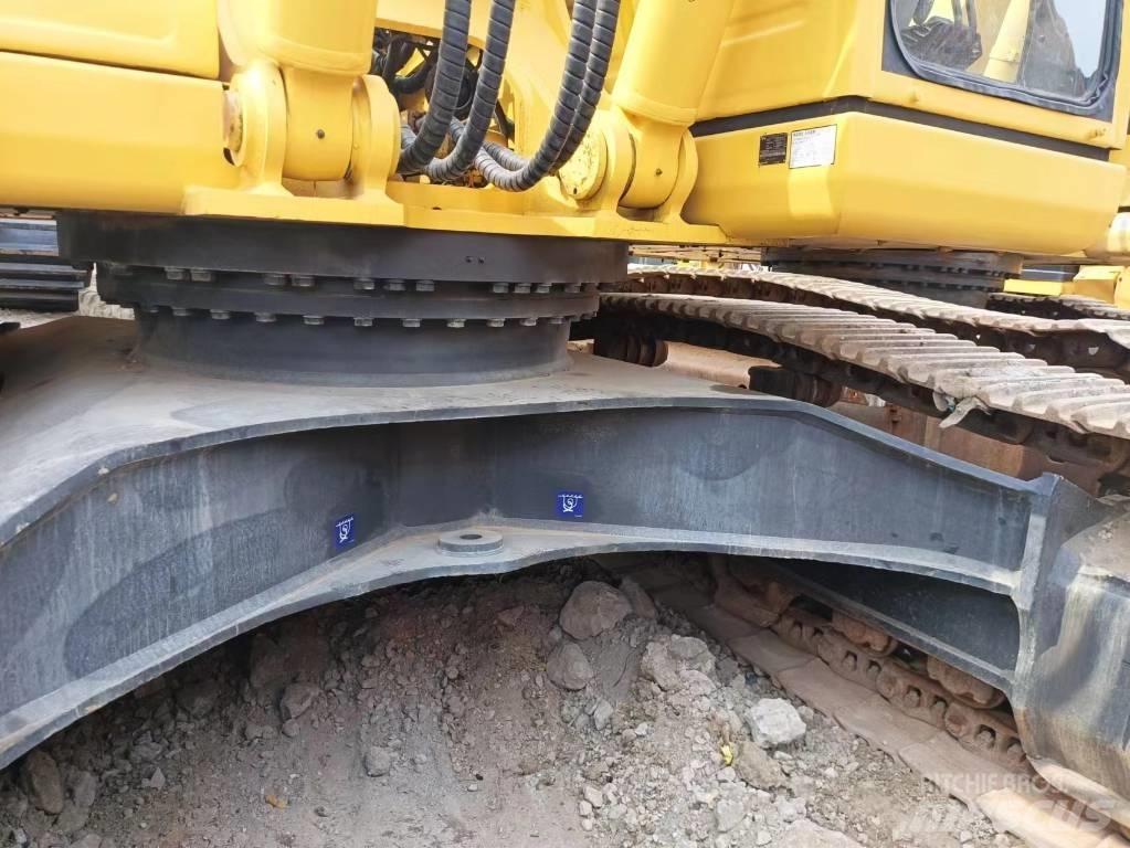Komatsu PC 400-8 حفارات زحافة