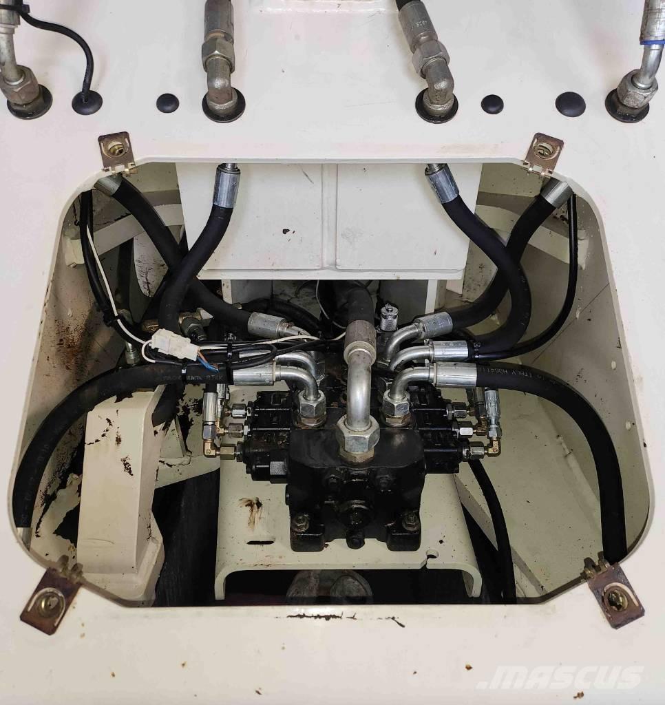 Volvo L 30 B لوادر بعجل