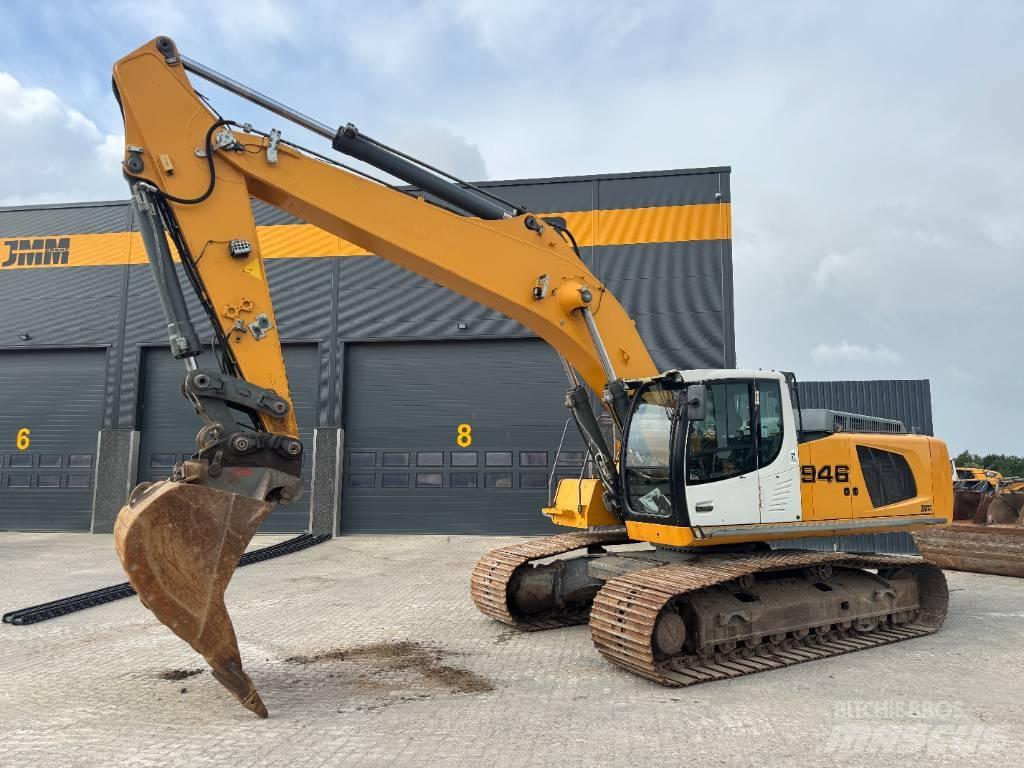 Liebherr R 946 حفارات زحافة