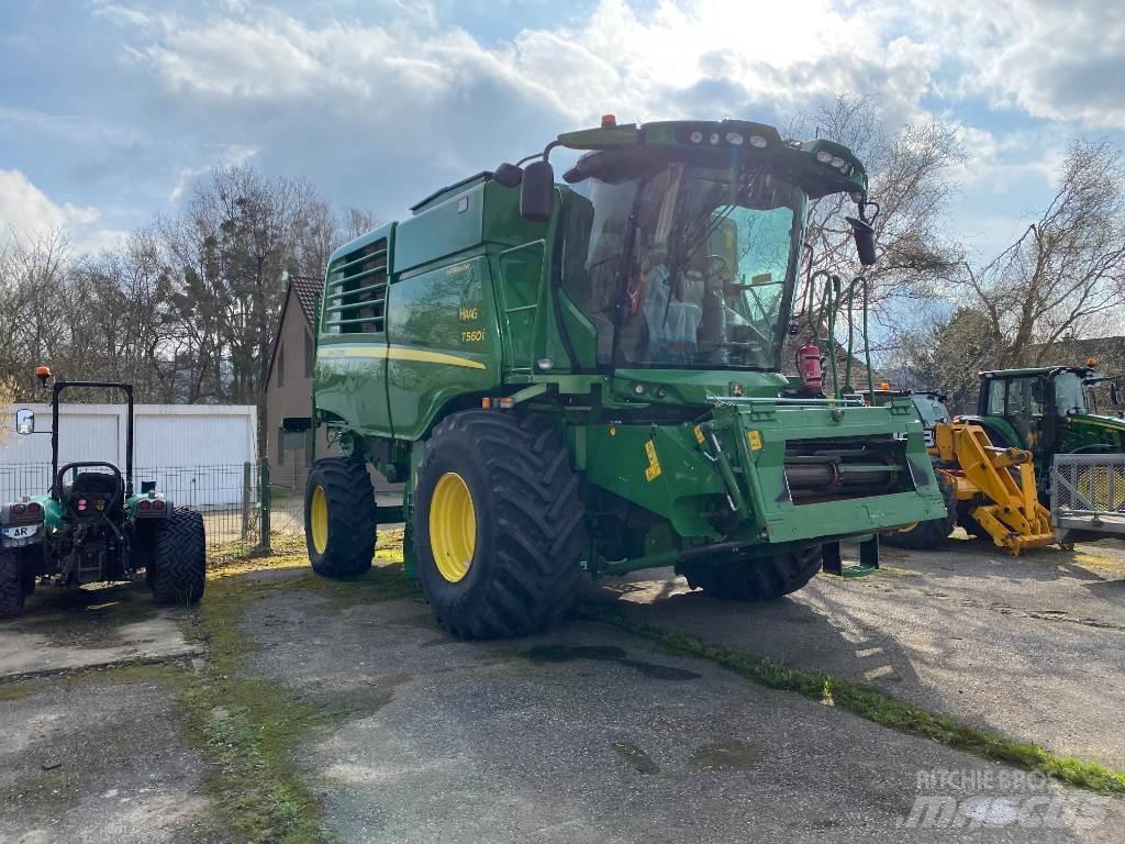 John Deere T560 HM حصادات