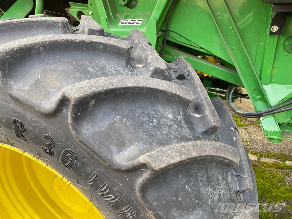 John Deere T560 HM حصادات