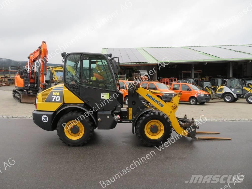 Komatsu WA 70-6 لوادر بعجل