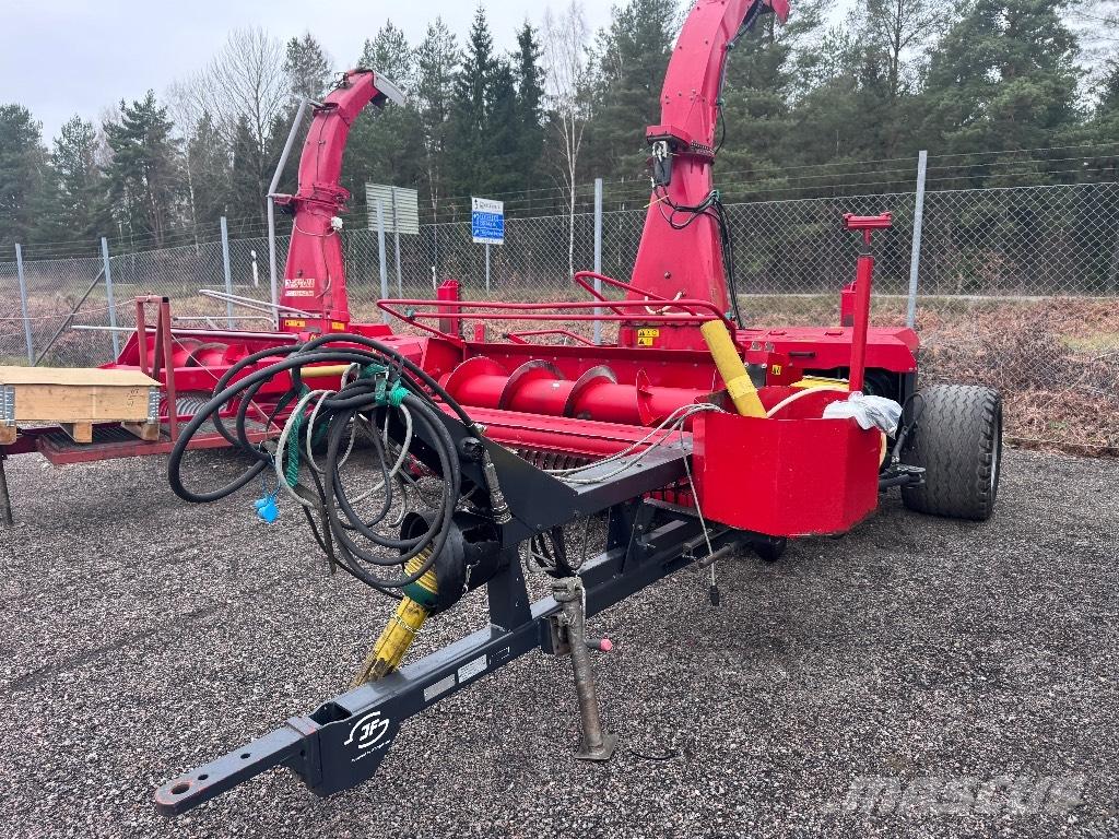 JF FCT 1060 PRO TEC حصادات الأعلاف