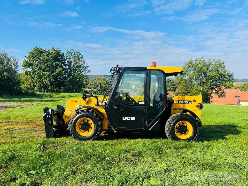 JCB 525-60 مناولات متداخلة