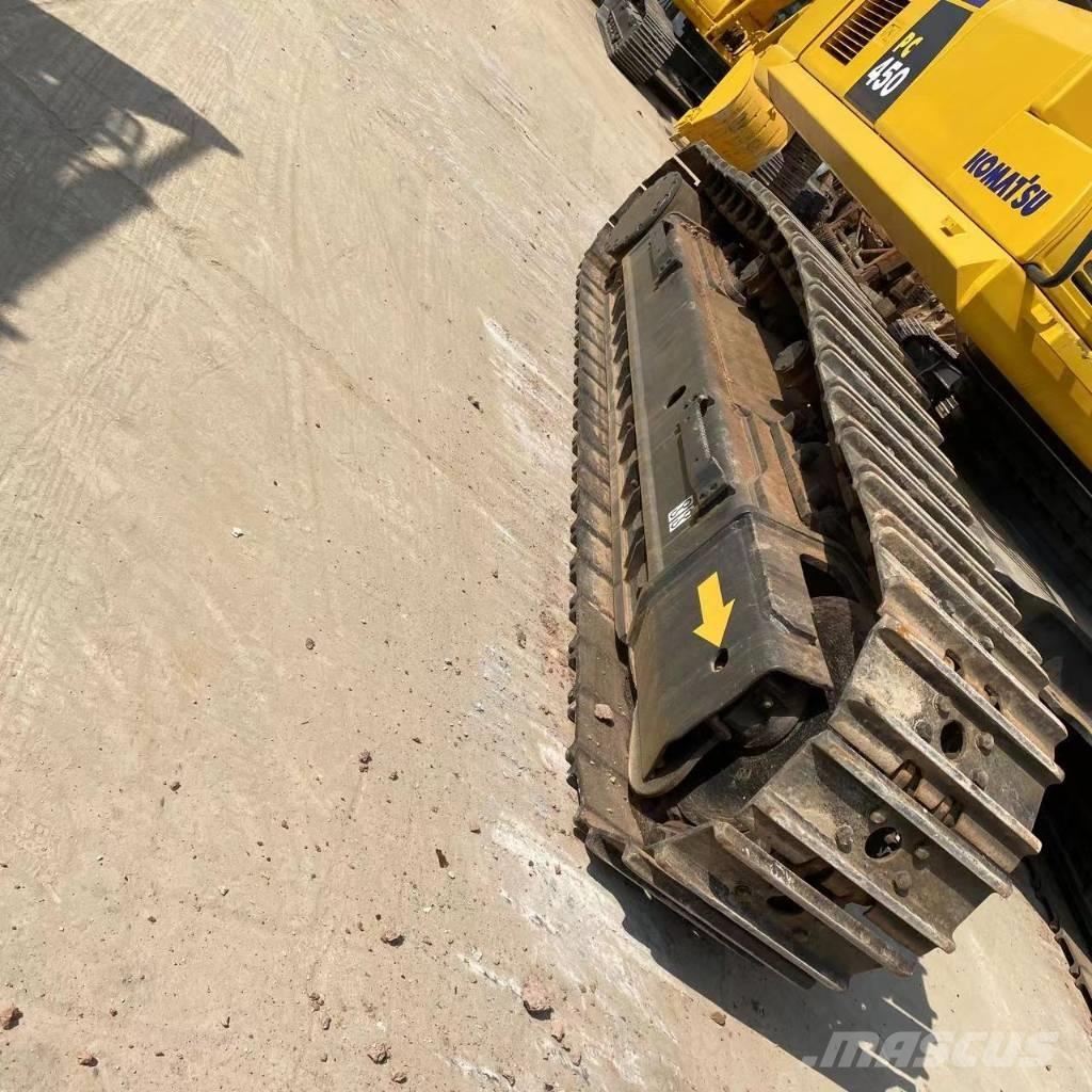 Komatsu PC 450 حفارات زحافة