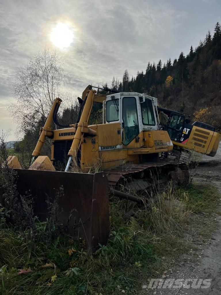 Liebherr 742 الشاسيه والتعليق