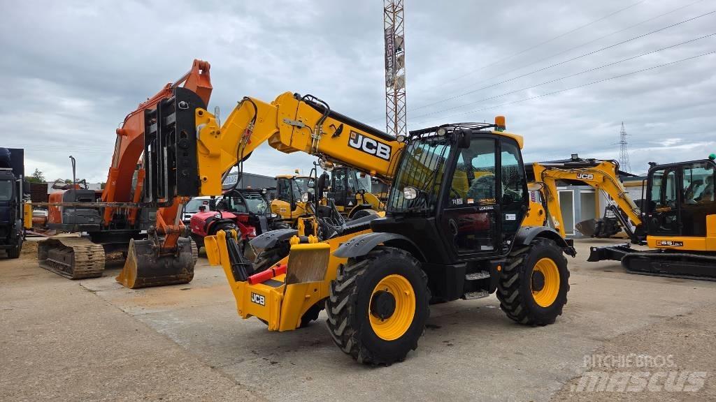 JCB 535-125 مناولات متداخلة