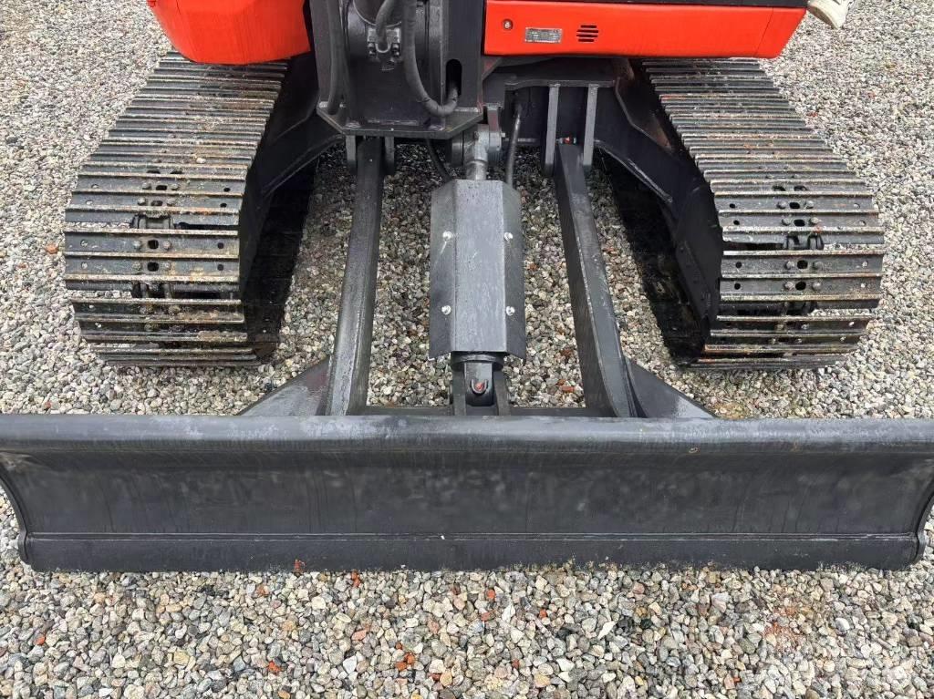 Kubota KX 183 حفارات صغيرة أقل من 7 طن (حفارات صغيرة)
