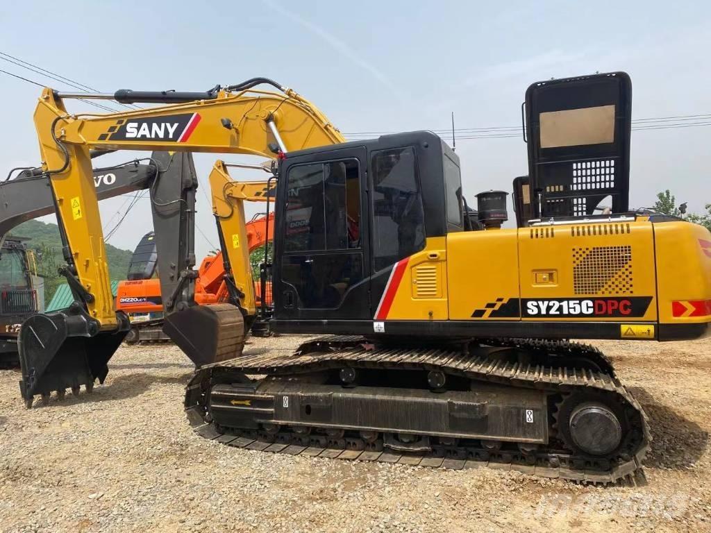Sany SY 215 C حفارات زحافة